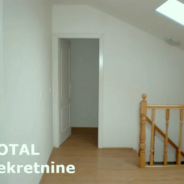 Stan Prodaja Novi Sad  74 m2