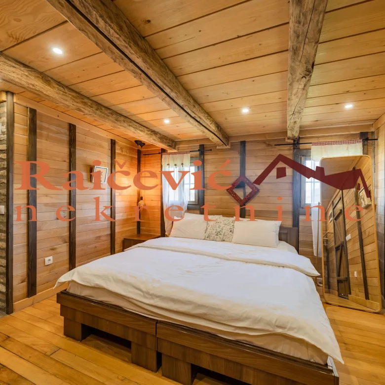 Lokal na prodaju, Banja Vrujci, 811m², 1.280.000 €