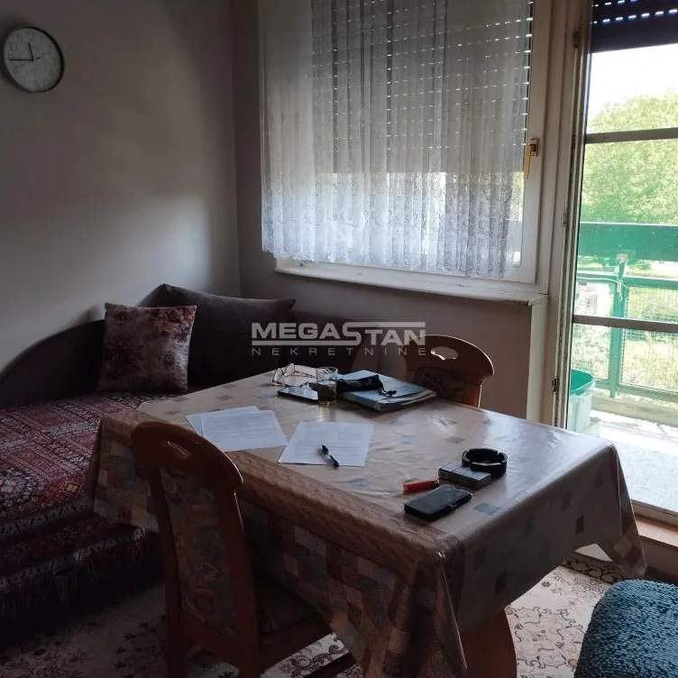 Trosoban stan na prodaju, Padinska Skela, Beograd, 70m², 69.000 €