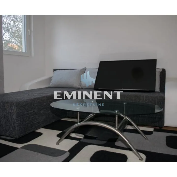 Kuća na prodaju, Ledine, Beograd, 200m², 290.000 €