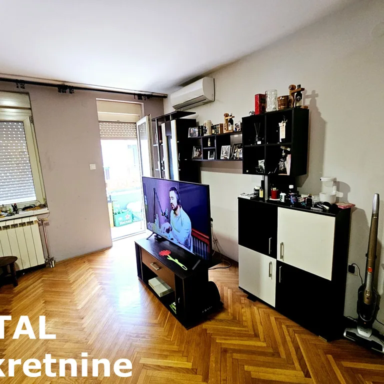 Stan Prodaja Novi Sad  90 m2