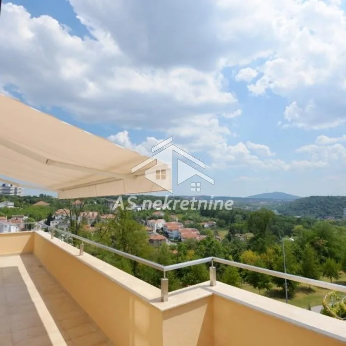 Četvorosoban stan za izdavanje, Dedinje, Beograd, 251m², 2.700 €/mes