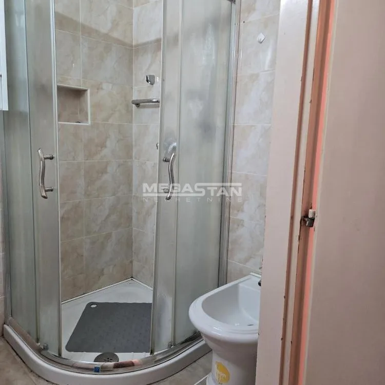 Dvoiposoban stan na prodaju, Kalenić Pijaca, Beograd, 74m², 340.000 €