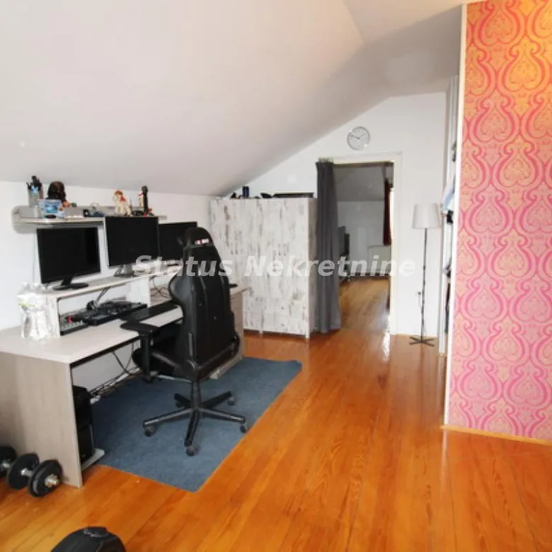 Kuća na prodaju, Čenej, Novi Sad, 330m², 362.000 €