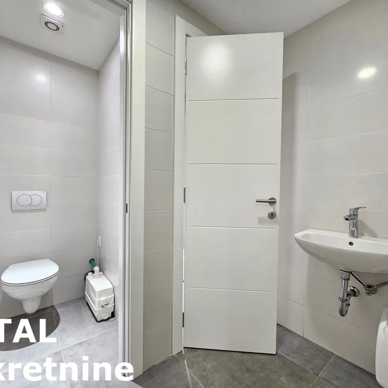 Lokal Prodaja Novi Sad  175 m2
