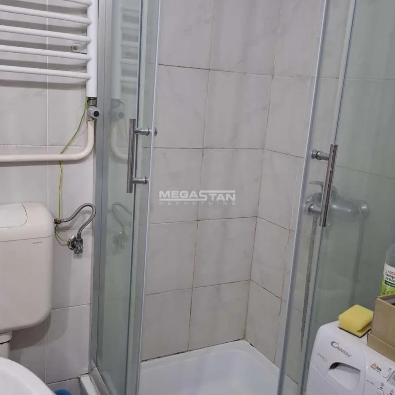Garsonjera za izdavanje, Hotel YU, Beograd, 26m², 400 €/mes