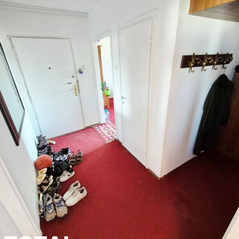 Trosoban stan na prodaju, Centar, Novi Sad, 86m², 7. sprat, 249.000 €