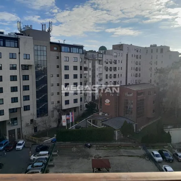 Trosoban stan na prodaju, Botanička Bašta, Beograd, 85m², 275.000 €