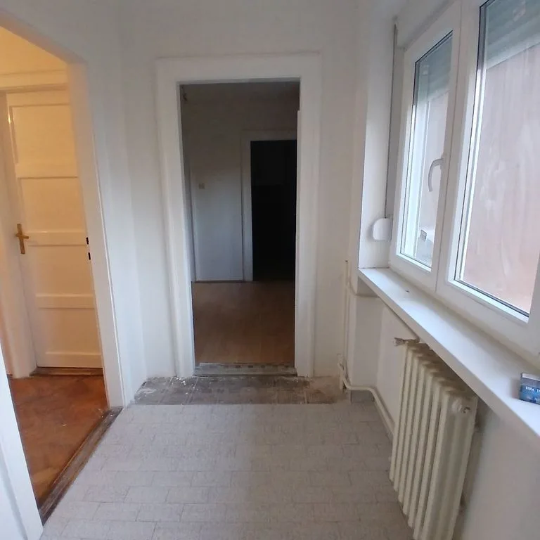 Trosoban stan na prodaju, Centar, Novi Sad, 77m², 2. sprat, 215.600 €