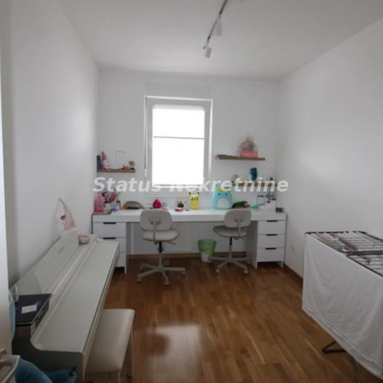 Trosoban stan na prodaju, Petrovaradin, Novi Sad, 62m², 150.000 €