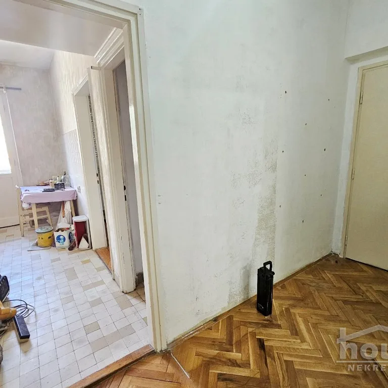 Stan Prodaja Novi Sad  65 m2