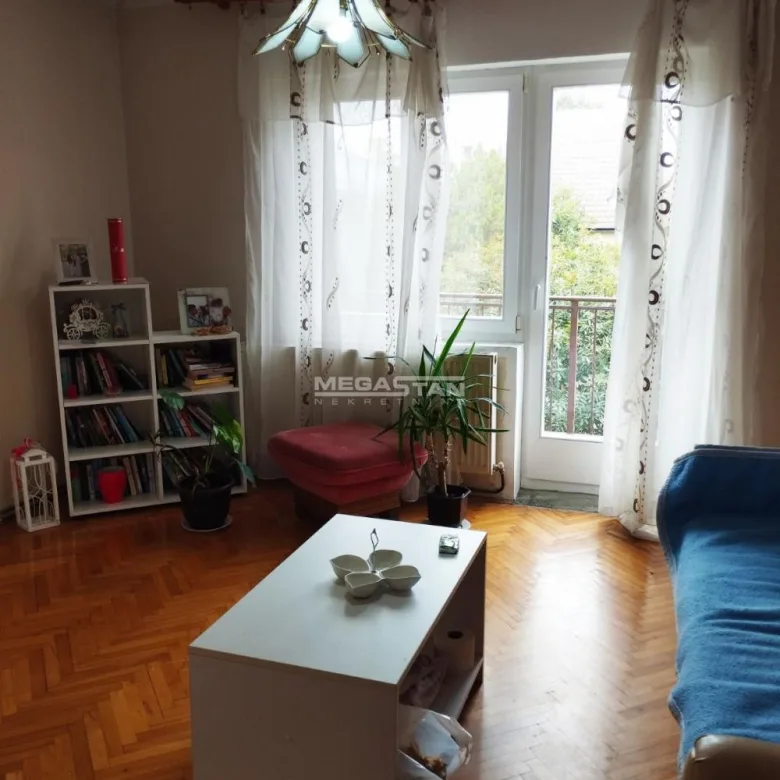 Kuća Prodaja Pančevo  200 m2