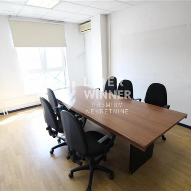 Lokal Izdavanje Beograd Centar (Palilula) 220 m2