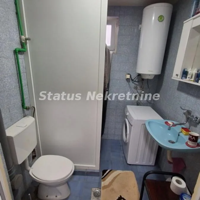 Kuća Prodaja Novi Sad  180 m2