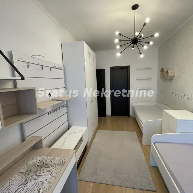 Trosoban stan na prodaju, Liman 3, Novi Sad, 105m², 2. sprat, 432.600 €