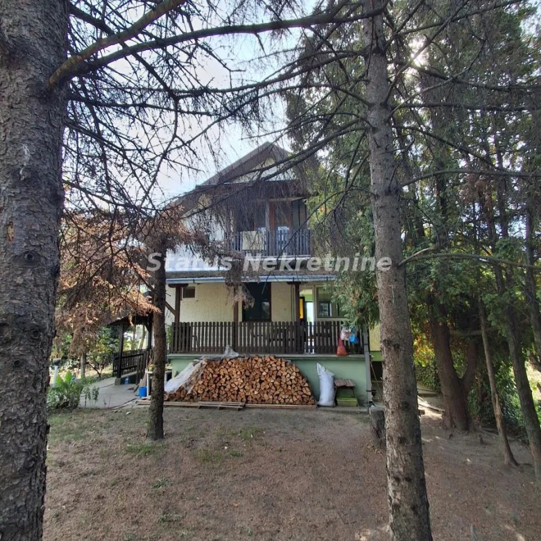 Kuća na prodaju, Čenej, Novi Sad, 170m², 236.900 €
