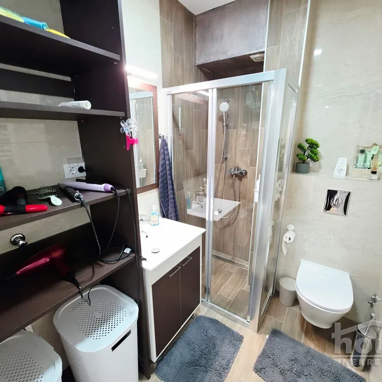 Četvorosoban stan na prodaju, Bulevar Patrijarha Pavla, Novi Sad, 113m², 5. sprat, 250.000 €