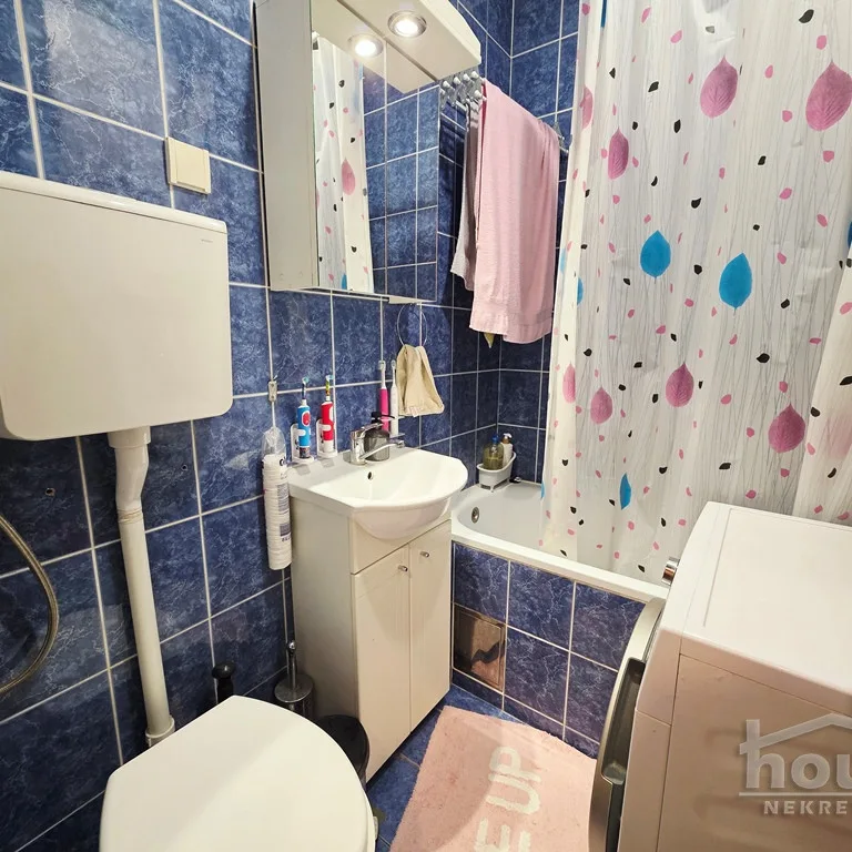 Stan Prodaja Novi Sad  38 m2