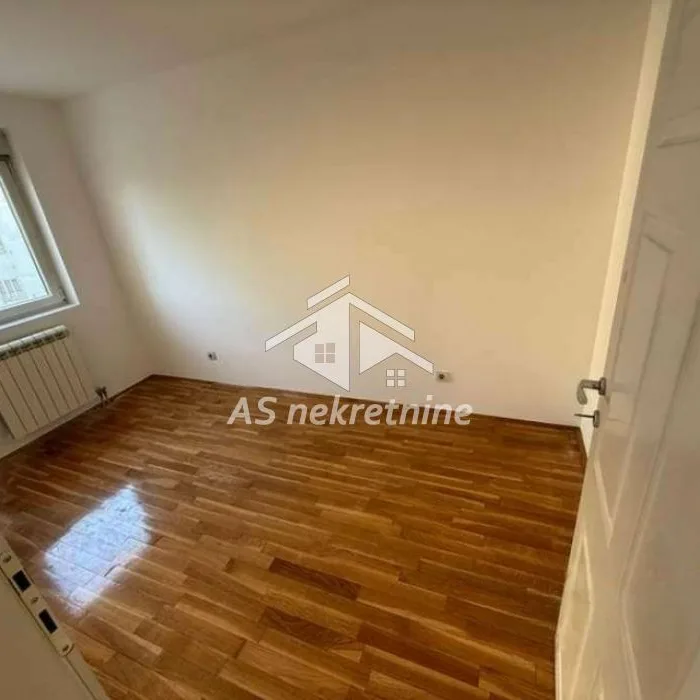 Stan Izdavanje Beograd Dorćol 59 m2