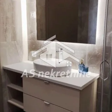 Trosoban stan za izdavanje, Trošarina, Beograd, 67m², 1.300 €/mes