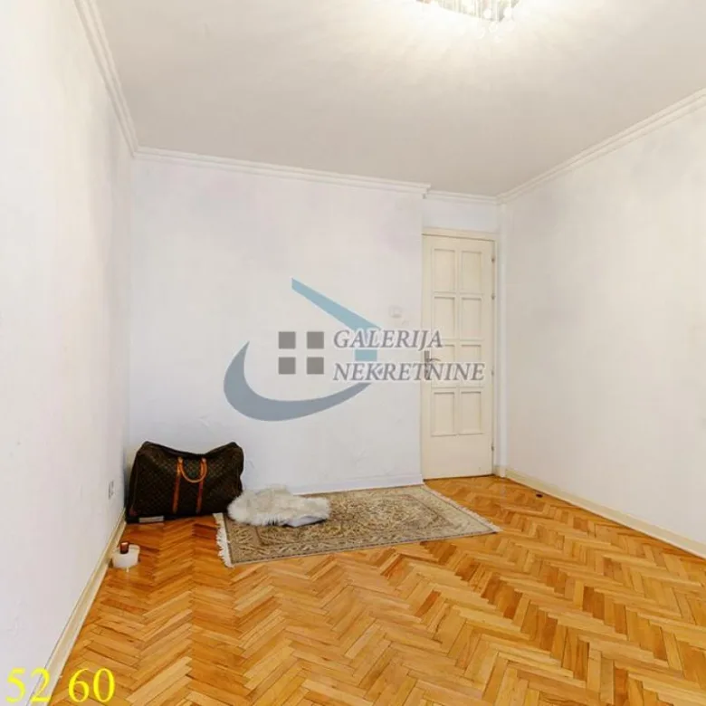Četvorosoban stan na prodaju, Centar, Beograd, 105m², 349.000 €