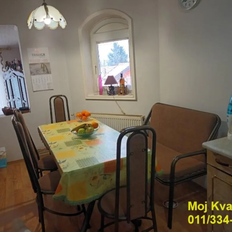 Kuća Prodaja Pančevo  260 m2