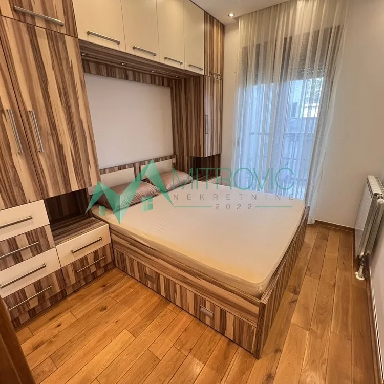 Dvosoban stan na prodaju, Centar, Novi Sad, 52m², 214.240 €