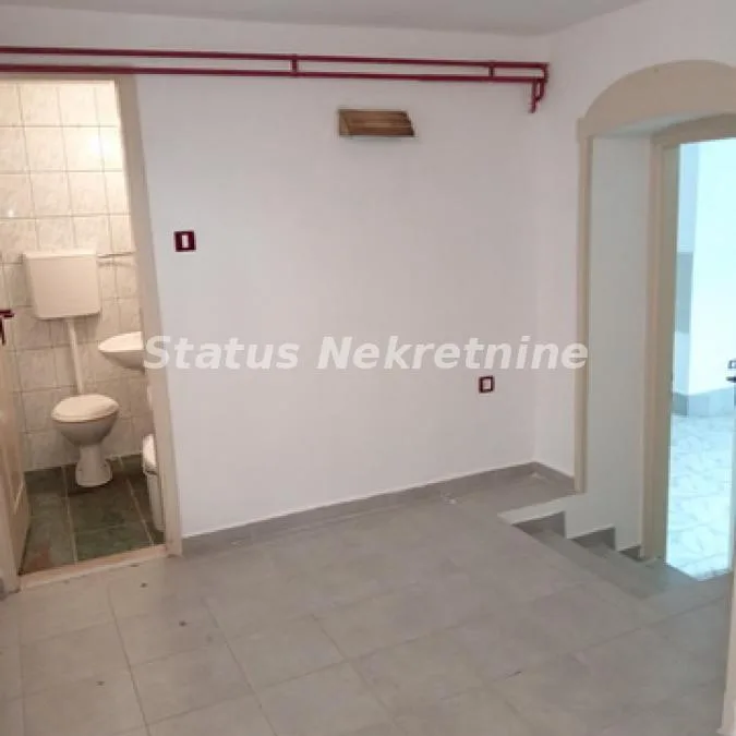 Lokal Prodaja Novi Sad  84 m2