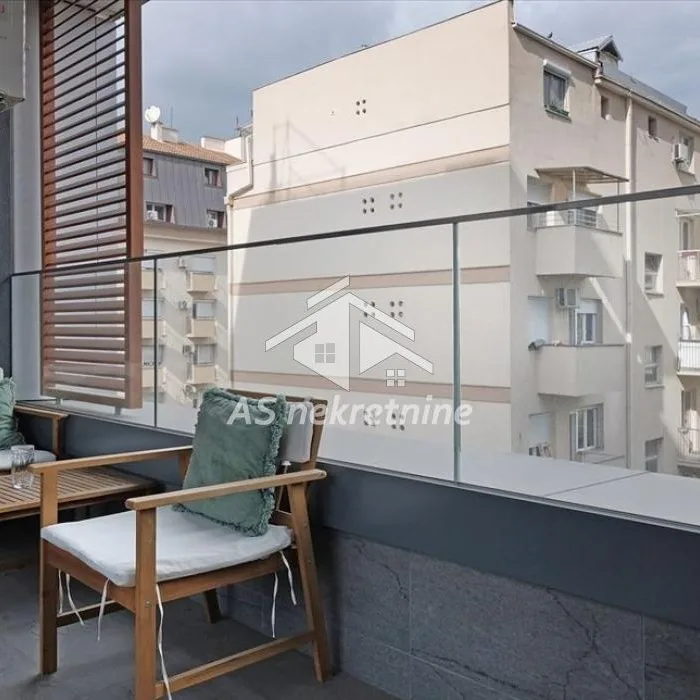 Trosoban stan za izdavanje, Kneza Miloša, Beograd, 89m², 2.500 €/mes