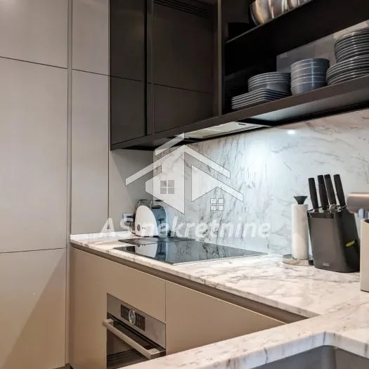 Stan Izdavanje Beograd Južni Bulevar 62 m2