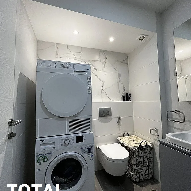 Četvorosoban stan na prodaju, Bulevar Evrope, Novi Sad, 103m², 360.500 €