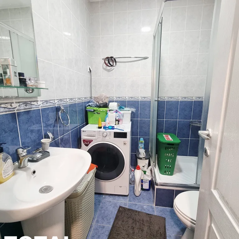 Trosoban stan na prodaju, Nova Detelinara, Novi Sad, 80m², 5. sprat, 170.000 €