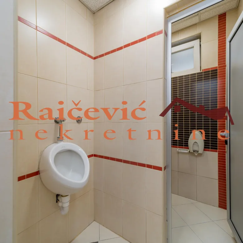 Lokal za izdavanje, Gornji Grad, Beograd, 216m², 2.376 €/mes