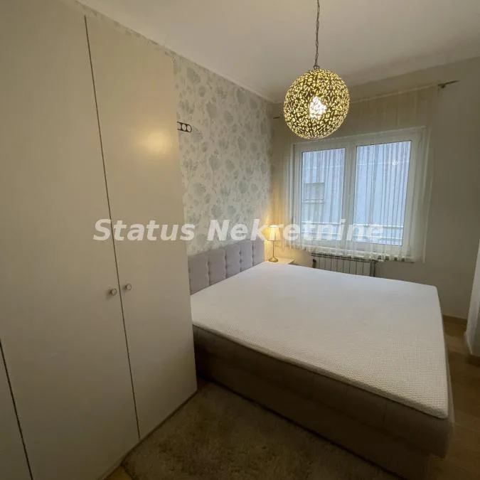 Trosoban stan na prodaju, Liman 3, Novi Sad, 105m², 2. sprat, 432.600 €