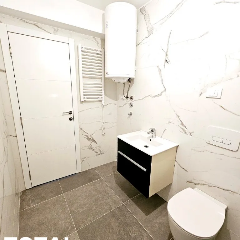 Stan Prodaja Novi Sad  28 m2