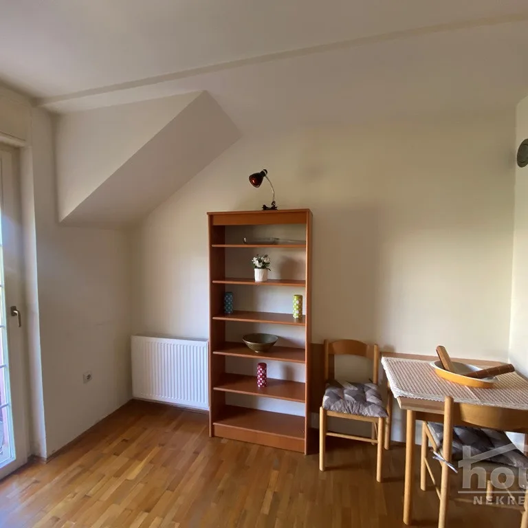 Jednosoban stan za izdavanje, Centar, Novi Sad, 32m², 380 €/mes