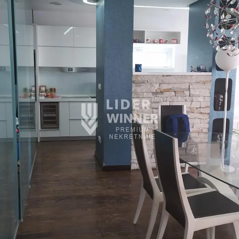 Petosoban stan na prodaju, Zvezdarska Šuma, Beograd, 256m², 725.000 €