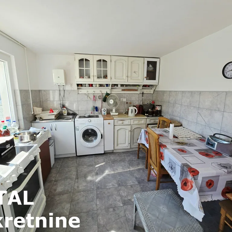 Kuća na prodaju, Čerević, Beočin, 115m², 120.000 €