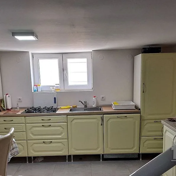 Kuća na prodaju, Futog, Novi Sad, 210m², 2. sprat, 290.000 €