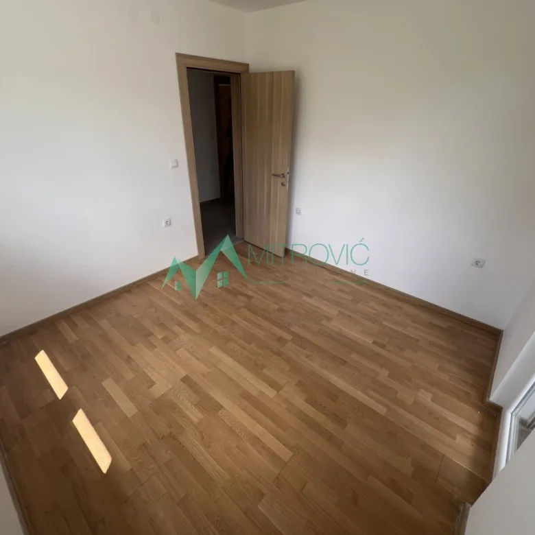 Trosoban stan na prodaju, Tatarsko Brdo, Novi Sad, 73m², 169.180 €