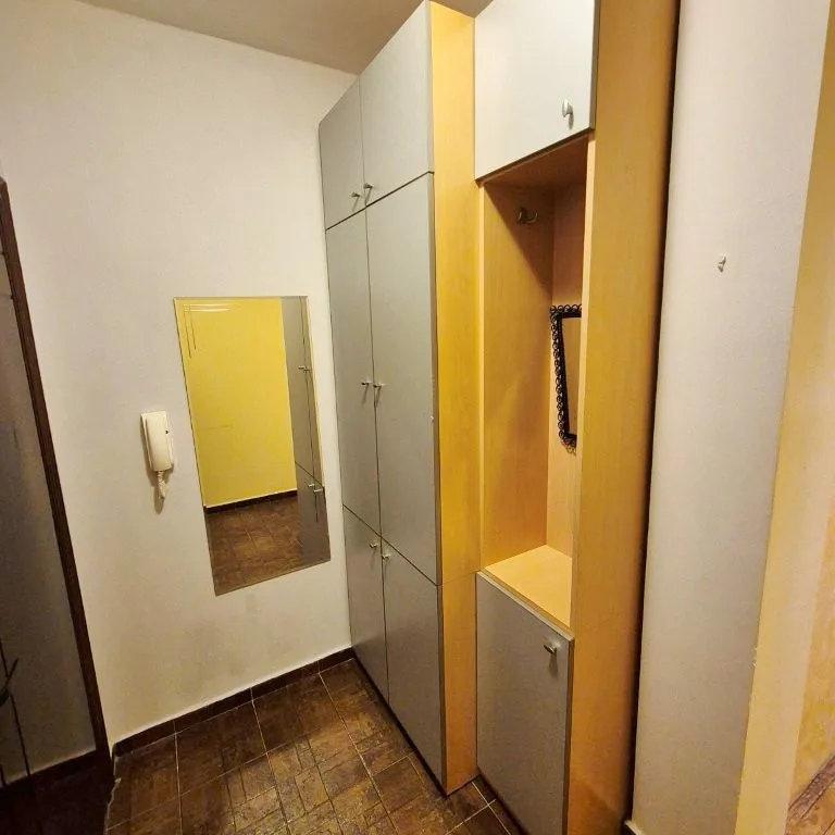 Dvosoban stan na prodaju, Centar, Novi Sad, 49m², 2. sprat, 142.000 €