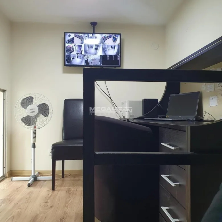 Lokal Izdavanje Beograd Centar (Palilula) 100 m2