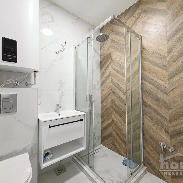 Stan Prodaja Novi Sad  42 m2