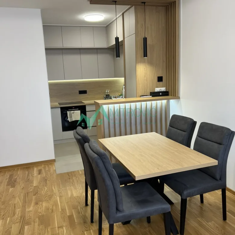 Stan Prodaja Novi Sad  45 m2