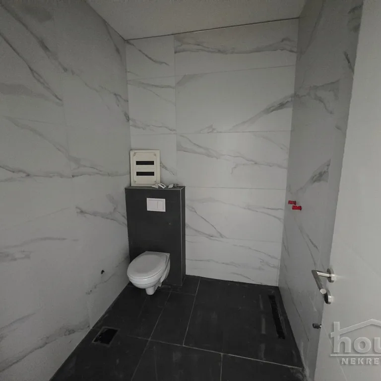 Trosoban stan na prodaju, Adice, Novi Sad, 50m², 2. sprat, 121.000 €