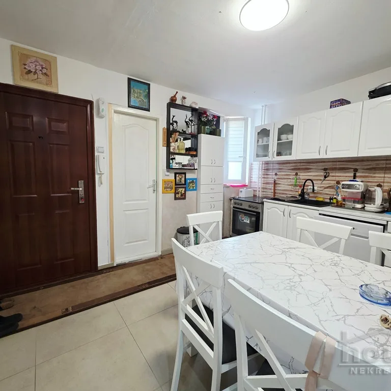 Stan Prodaja Novi Sad  47 m2