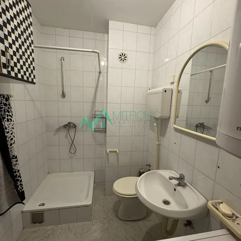 Stan Prodaja Novi Sad  41 m2