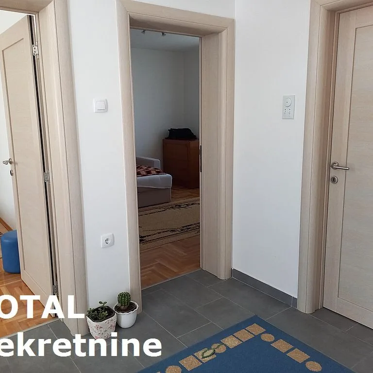 Kuća Prodaja Novi Sad  150 m2