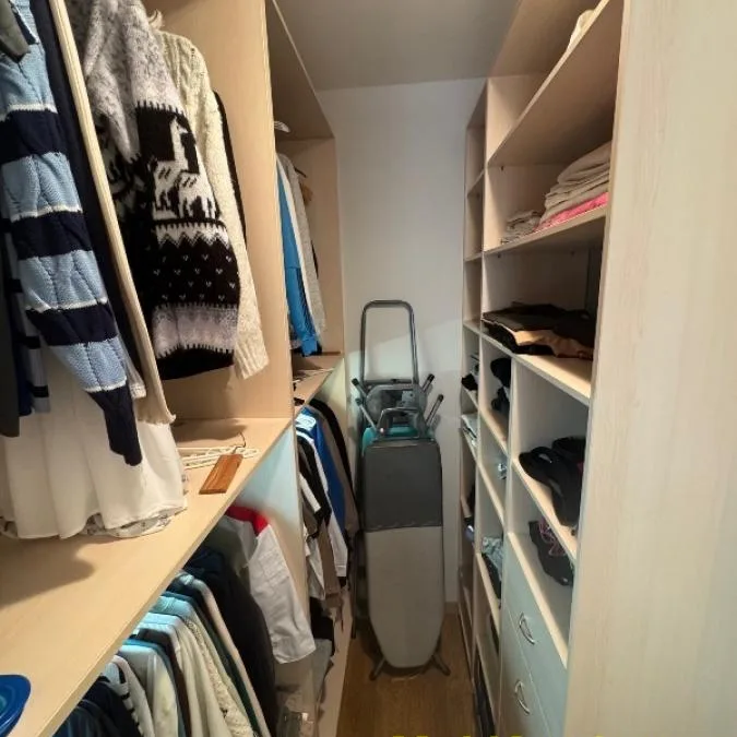 Trosoban stan za izdavanje, Vukov Spomenik, Beograd, 131m², 1.990 €/mes