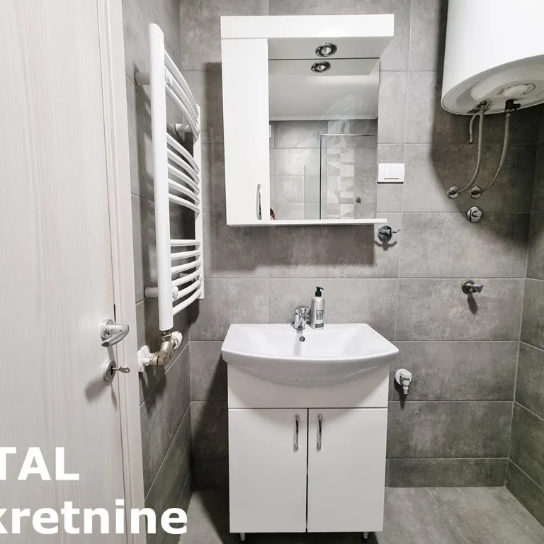 Dvosoban stan na prodaju, Salajka, Novi Sad, 43m², 3. sprat, 136.000 €